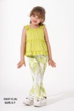 طقم بناتي صيفي بألوان مبهجة