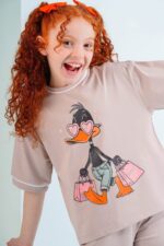 طقم بناتي كاجوال بشخصيات كرتونية